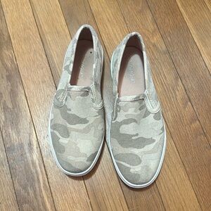 Camo slip ons